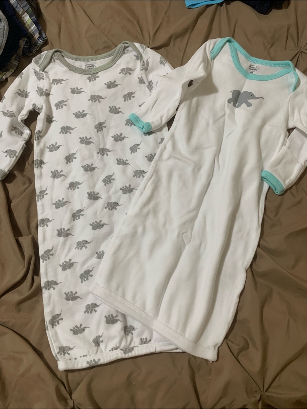 Luvable Friends White Elephant Print Sleep Gowns with Mint Trim